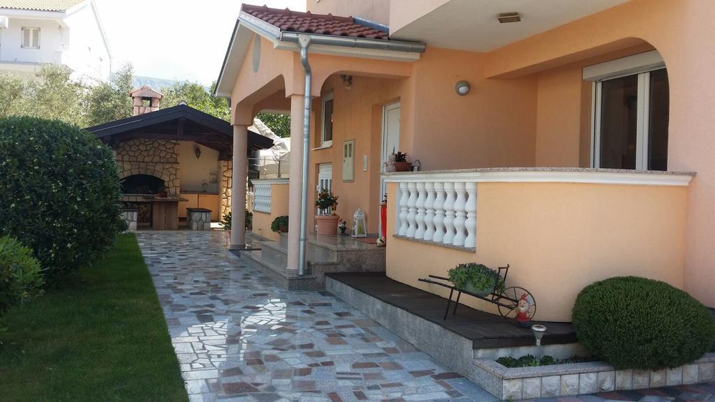 Villa Janja Jadranovo Ngoại thất bức ảnh