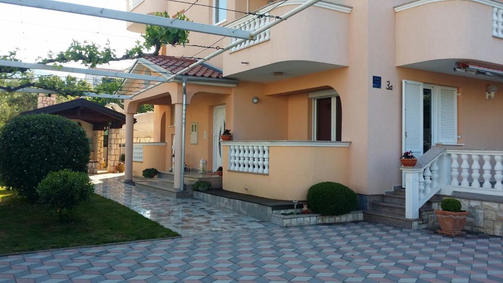 Villa Janja Jadranovo Ngoại thất bức ảnh